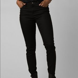 NWT Prana Oday Jean Short 28” Inseam Size 4